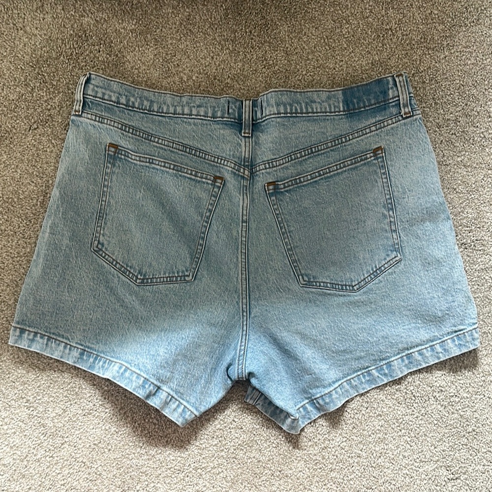 Abercrombie & Fitch Light Blue Denim Jean Shorts - Picture 6 of 6